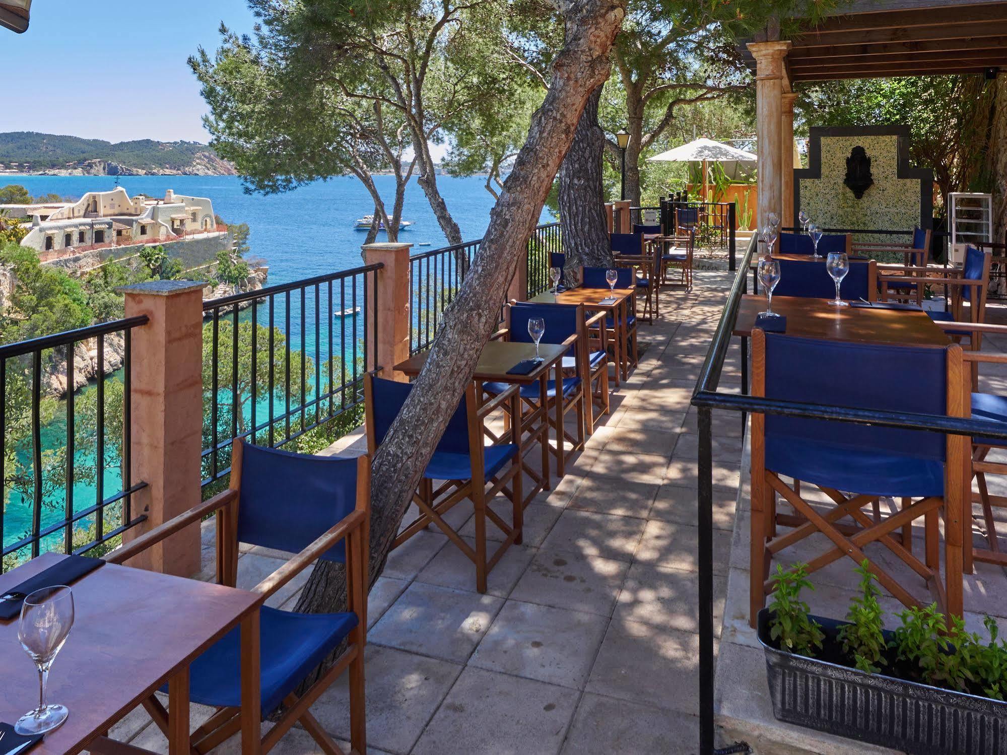 Hotel Petit Cala Fornells Peguera Extérieur photo