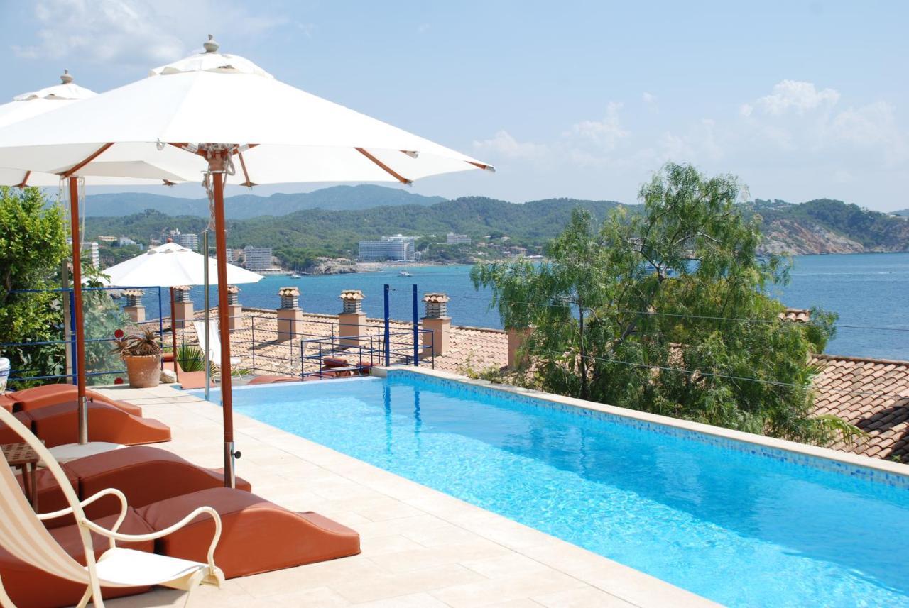 Hotel Petit Cala Fornells Peguera Extérieur photo